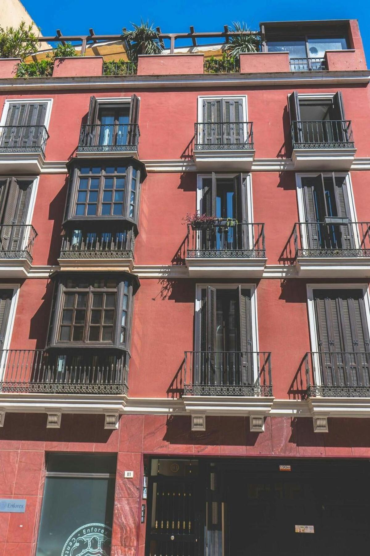 Centrico Apartamento En Calle Carreteria - Малага Экстерьер фото
