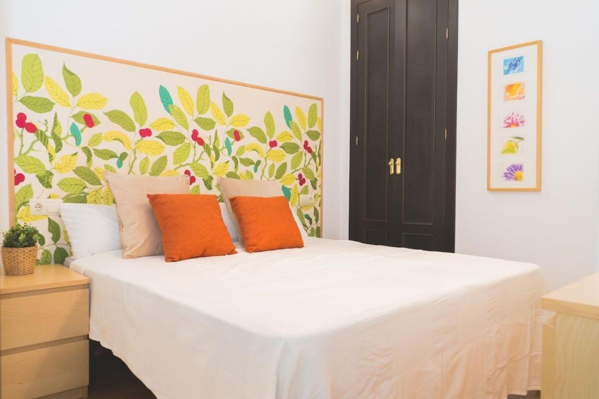 Centrico Apartamento En Calle Carreteria - Малага Экстерьер фото